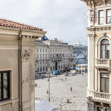 Piazza Unita House 的里雅斯特