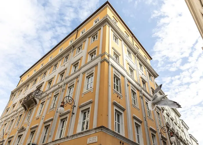 Lejlighed Piazza Unita House *